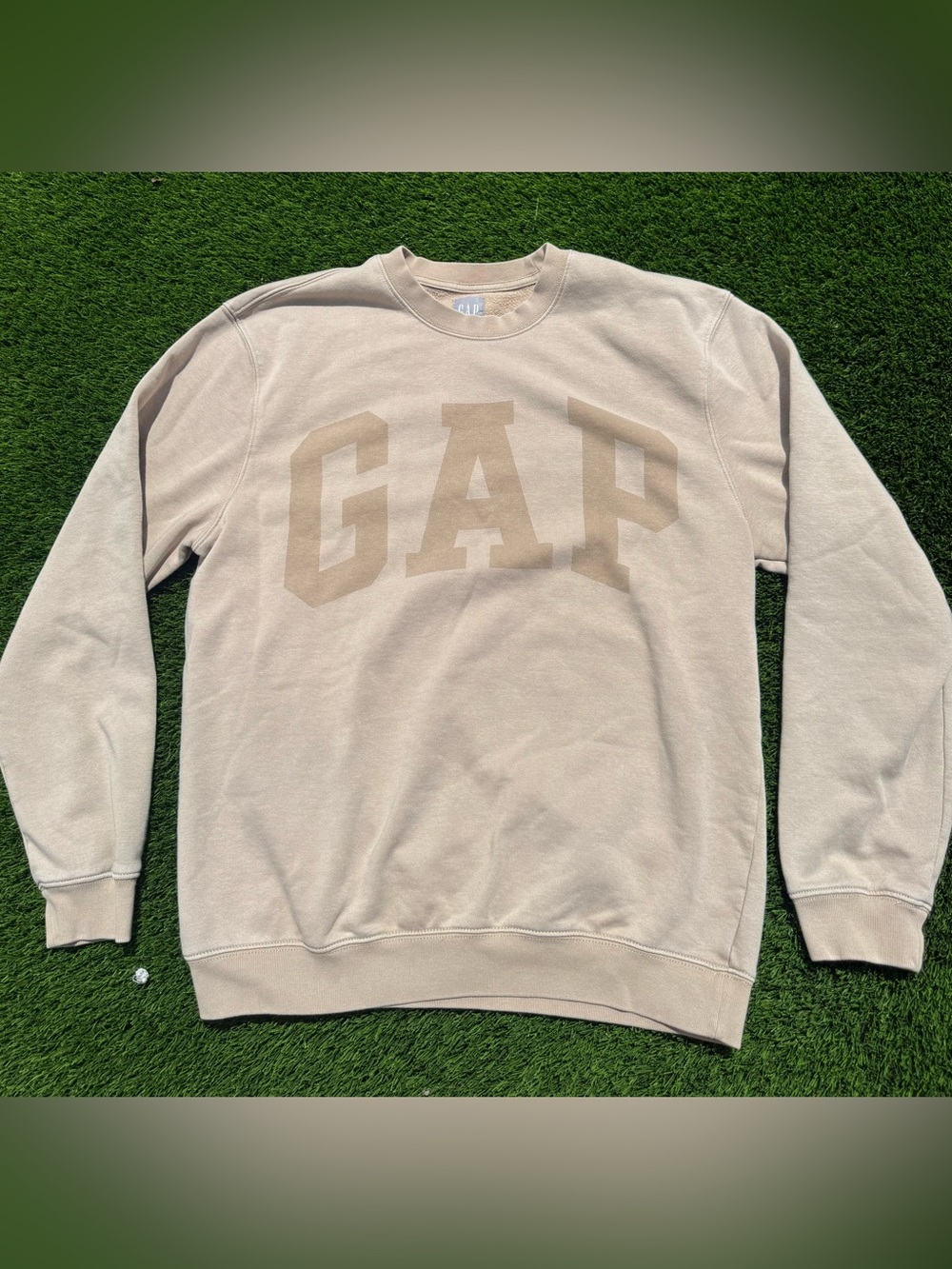 GAP monochrome logo crewneck
